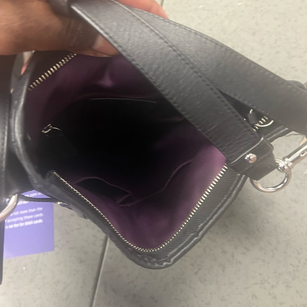 Coach purse - Picture 6 of 9